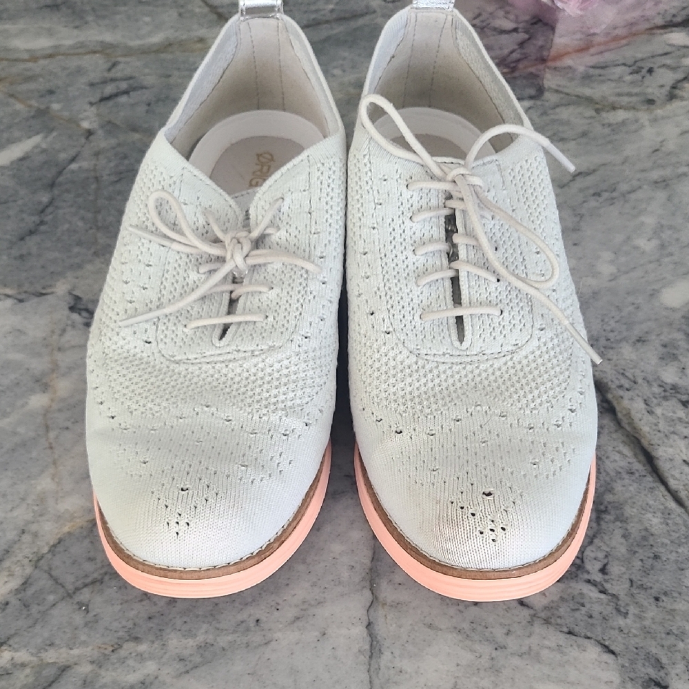Women's Gray Oxfords